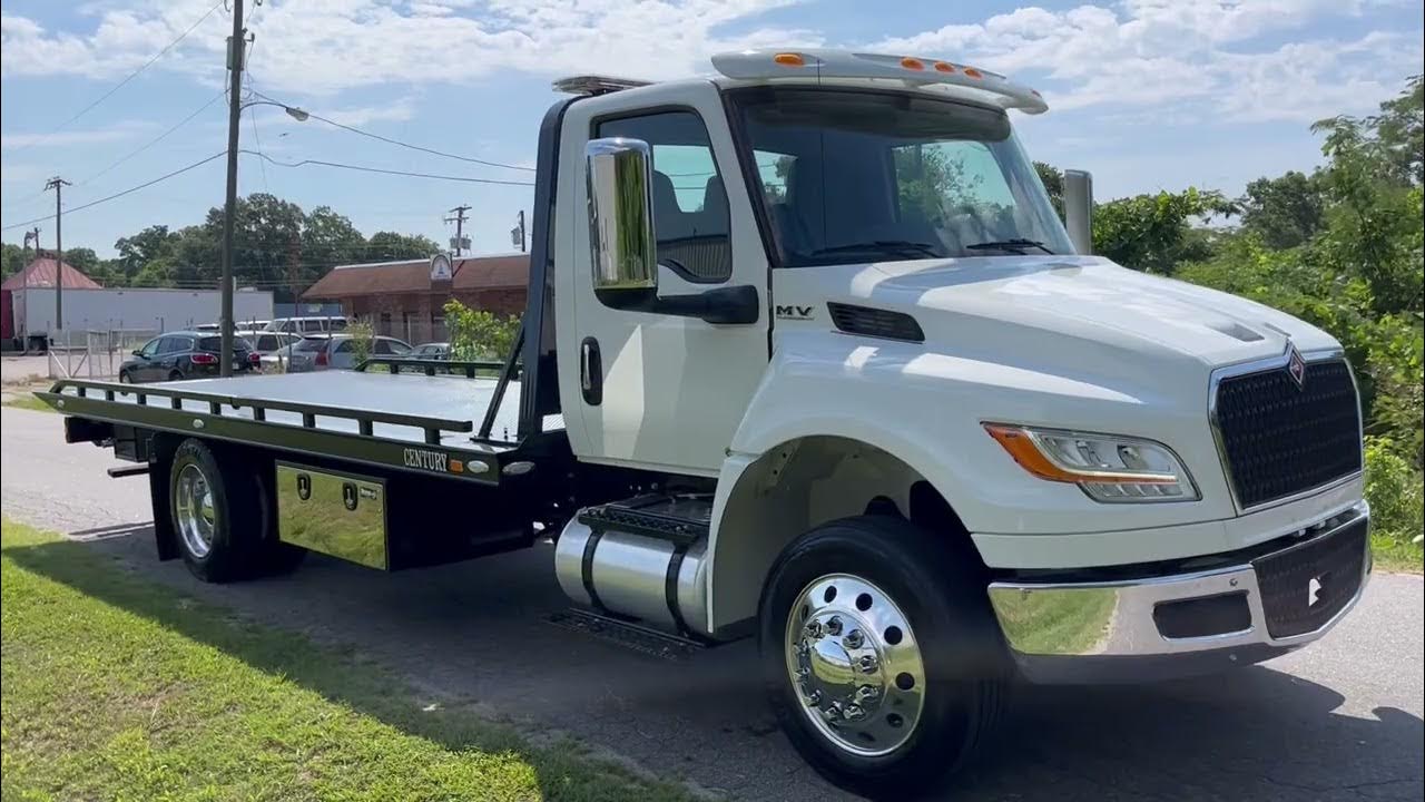 Professional auto towing services in Charlotte